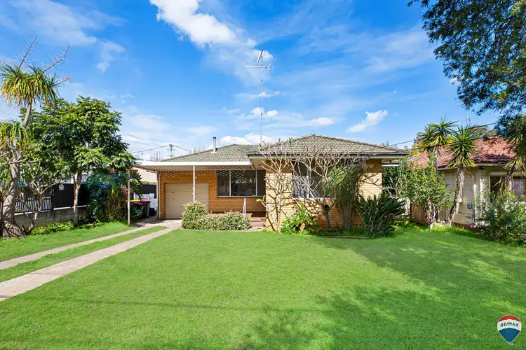 4 HOPE STREET, Penrith NSW 2750