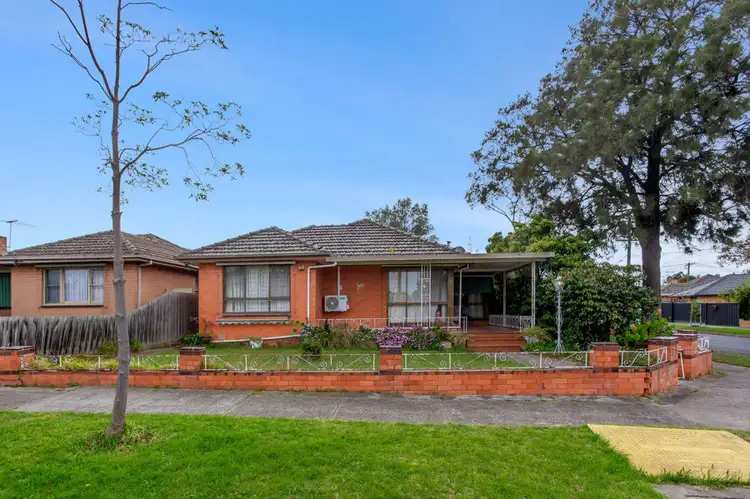 2 Dorothy Street, Fawkner VIC 3060