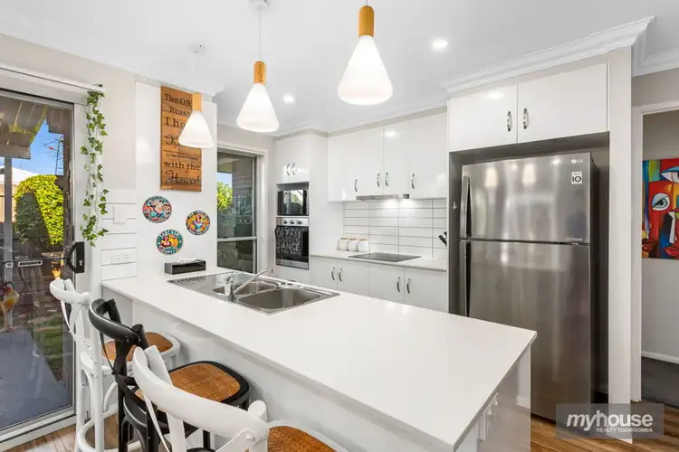 Fourth view of Homely unit listing, 2/459 Bridge Street, Wilsonton QLD 4350