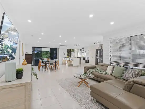15 Kildare Street, Carina Heights QLD 4152