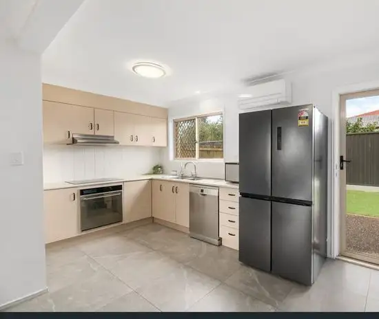 Fourth view of Homely townhouse listing, 8 121 Golden Avenue, Calamvale QLD 4116