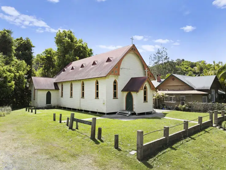7 Old Convent Road, Uki NSW 2484