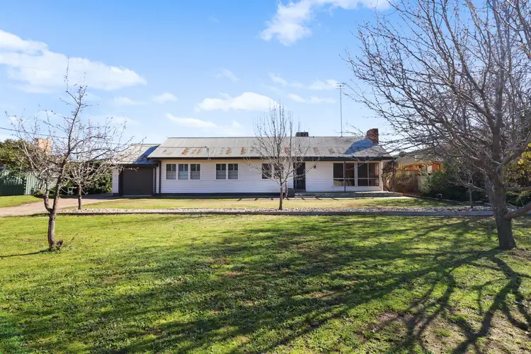 95 Dick Street, Deniliquin NSW 2710