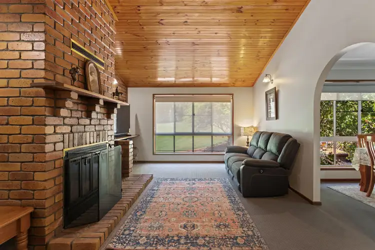 Sixth view of Homely house listing, 7 Stewart Court, Highfields QLD 4352