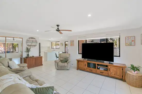 Sixth view of Homely semi-detached listing, 1/100 Sunset Boulevard, Tweed Heads West NSW 2485