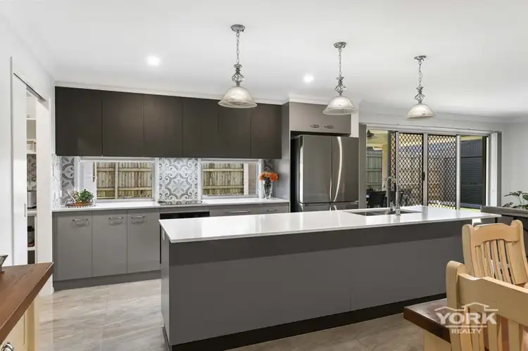 Sixth view of Homely house listing, 38 Webcke Cres, Kleinton QLD 4352