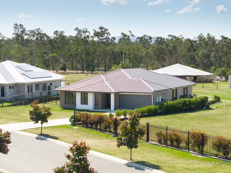 76 Parkridge Drive, Withcott QLD 4352