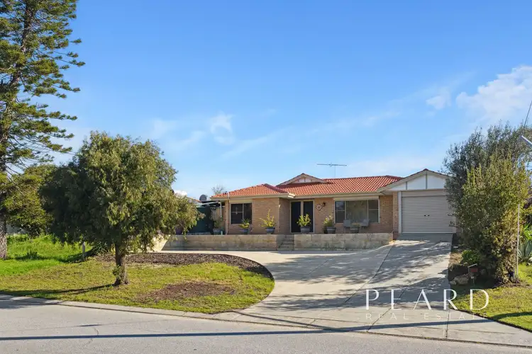 31 Moorpark Avenue, Yanchep WA 6035