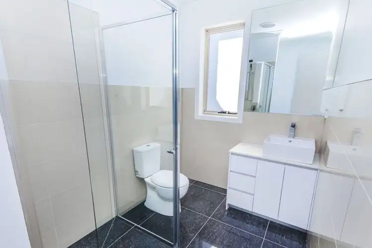 Fifth view of Homely house listing, 8 Water Lily Circuit, Craigieburn VIC 3064
