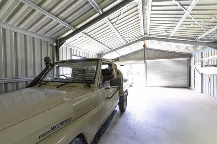 9 Hossack Court, Glenella QLD 4740