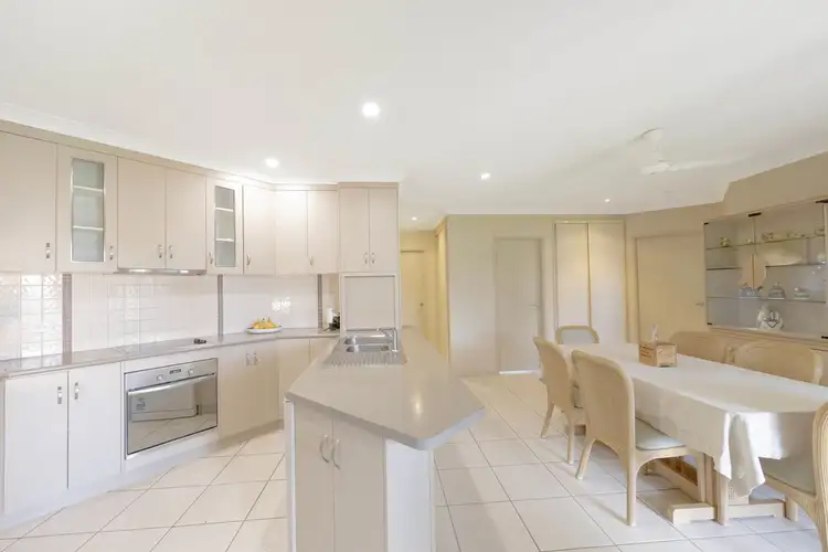 9 Hossack Court, Glenella QLD 4740