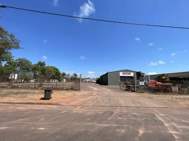 14 Traeger Close, Nhulunbuy NT 880
