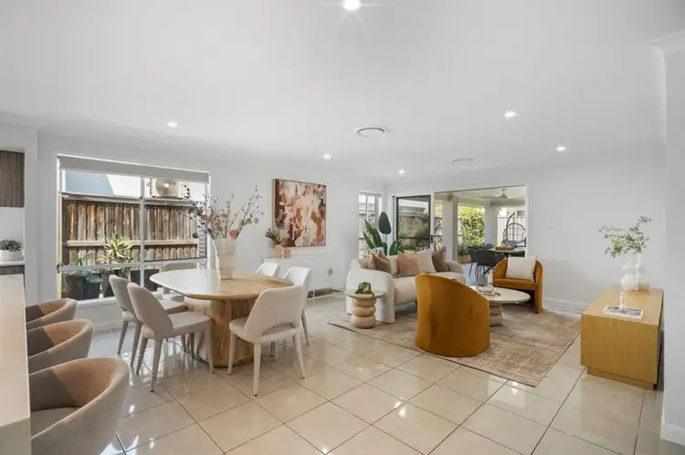 Second view of Homely house listing, 4 Feathertail Pl, Gumdale QLD 4154