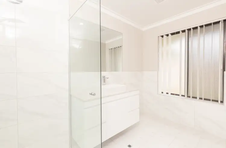 Fifth view of Homely house listing, 17 Mariano Ct, Rockingham WA 6168