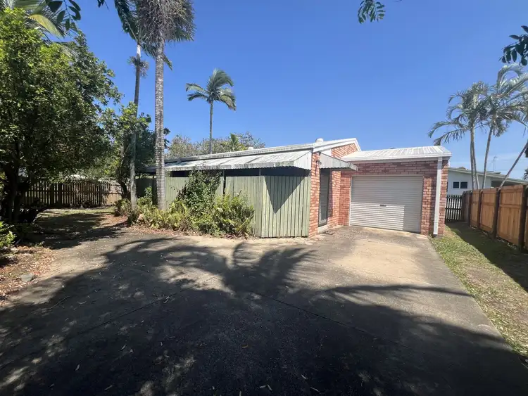 2/67 McKenney Street, South Mackay QLD 4740