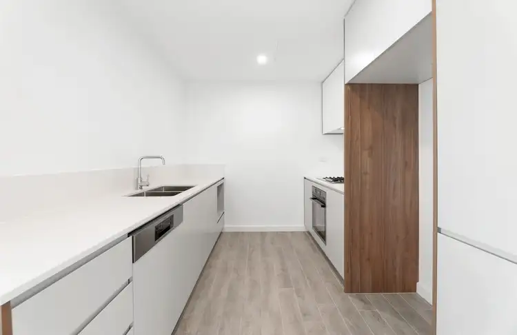 A303/40-42 Loftus Cr, Homebush NSW 2140