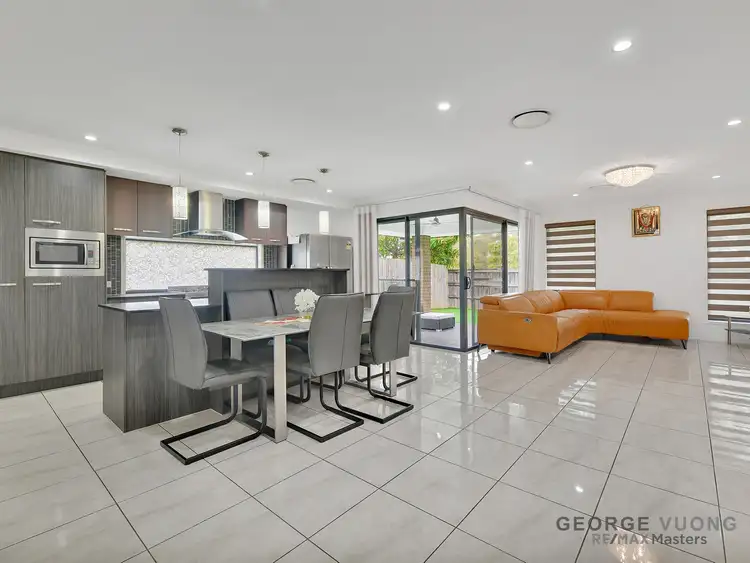 Fifth view of Homely house listing, 34 Giancarlo Cr, Doolandella QLD 4077