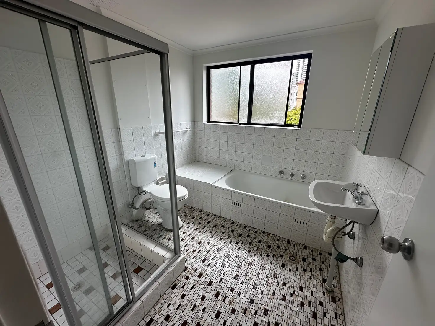 Main view of Homely unit listing, 2/111-113 Castlereagh St, Liverpool NSW 2170