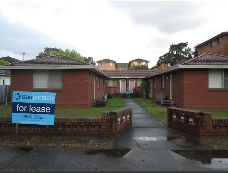 2/6 Drummond St, Warwick Farm NSW 2170