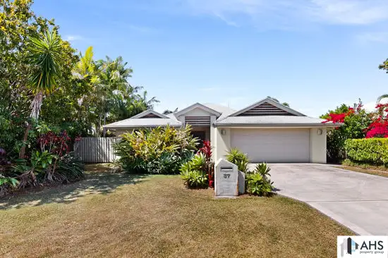 37 Rainbow Circuit, Coomera QLD 4209