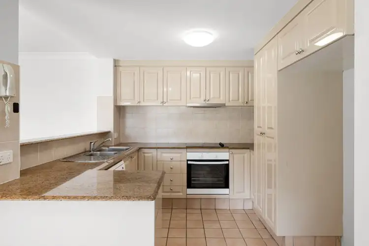 Third view of Homely apartment listing, 3/133 Gladstone Road, Highgate Hill QLD 4101