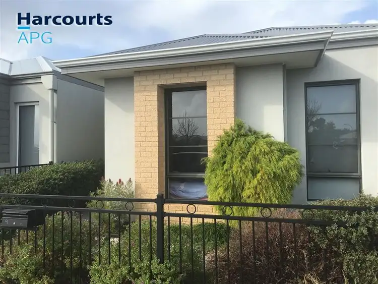4 Oakover Street, Dalyellup WA 6230