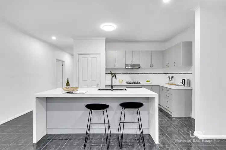 Fifth view of Homely house listing, 67 Golf View Drive, Craigieburn VIC 3064