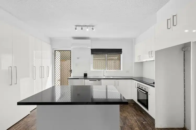Fourth view of Homely unit listing, 11/33 Wharf Road, Surfers Paradise QLD 4217