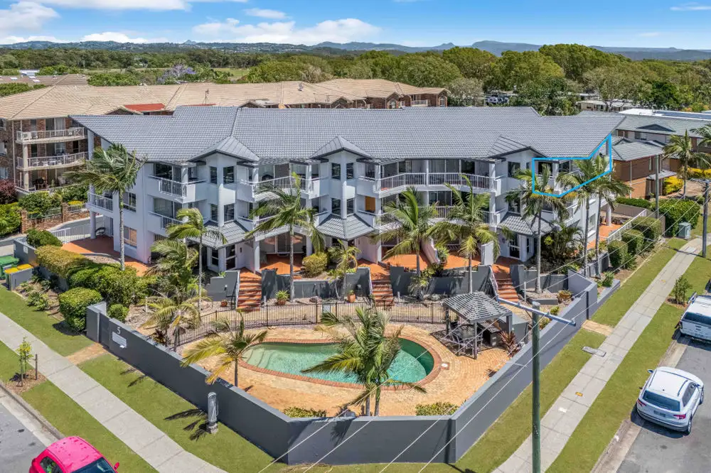 Main view of Homely unit listing, 11/5-7 Ocean St, Coolangatta QLD 4225