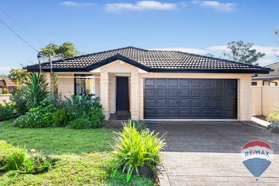Main view of Homely semi-detached listing, 1/137 CAMBRIDGE STREET, Cambridge Park NSW 2747