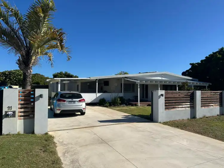 11 East Road, Shoalwater WA 6169