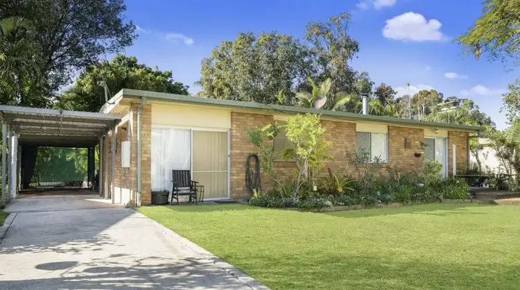 23 Trevor St, Beachmere QLD 4510
