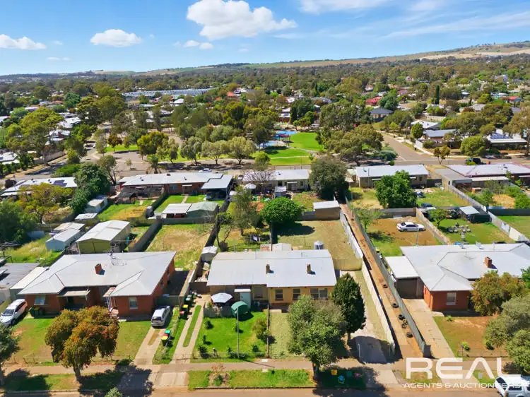 18 & 20 Johnston Road, Elizabeth Downs SA 5113