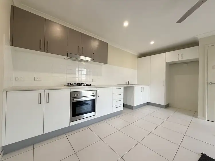 1/44 Baden Jones Way, North Booval QLD 4304