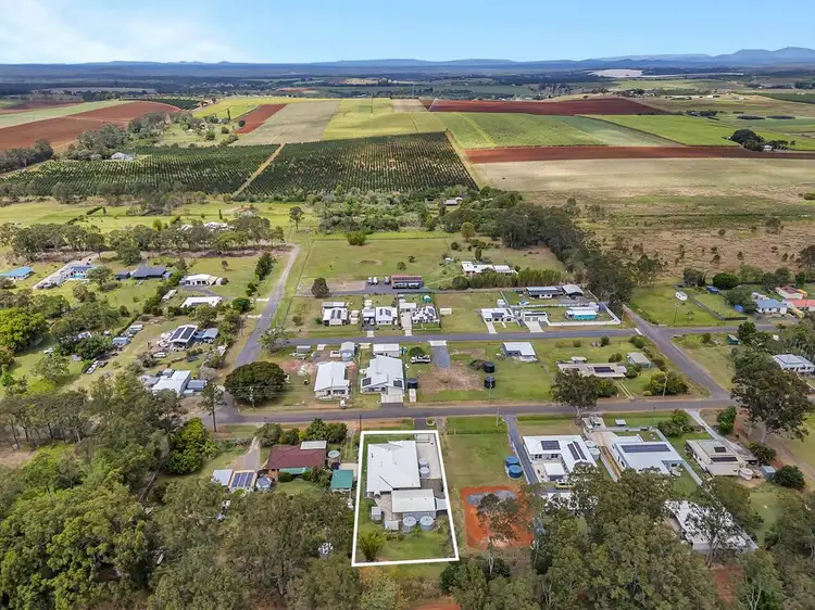 181 Station Road, Horton QLD 4660
