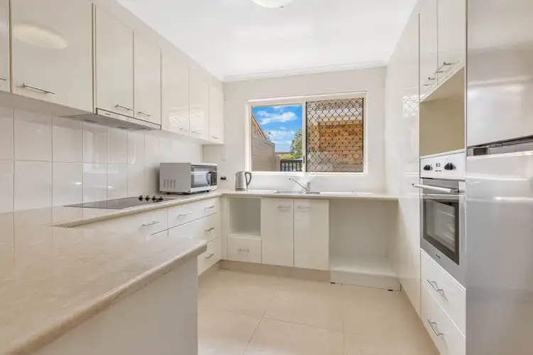 Fourth view of Homely unit listing, 7/2 Botany Crescent, Tweed Heads NSW 2485