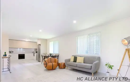 1 GAZANIA STREET, Kingston QLD 4114
