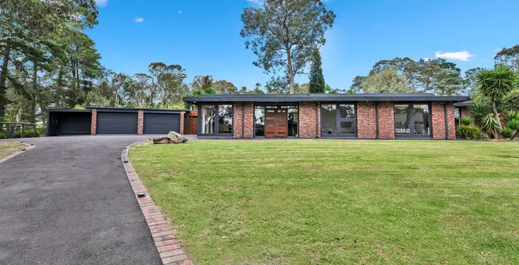 6-8 McEwan Road, Park Orchards VIC 3114