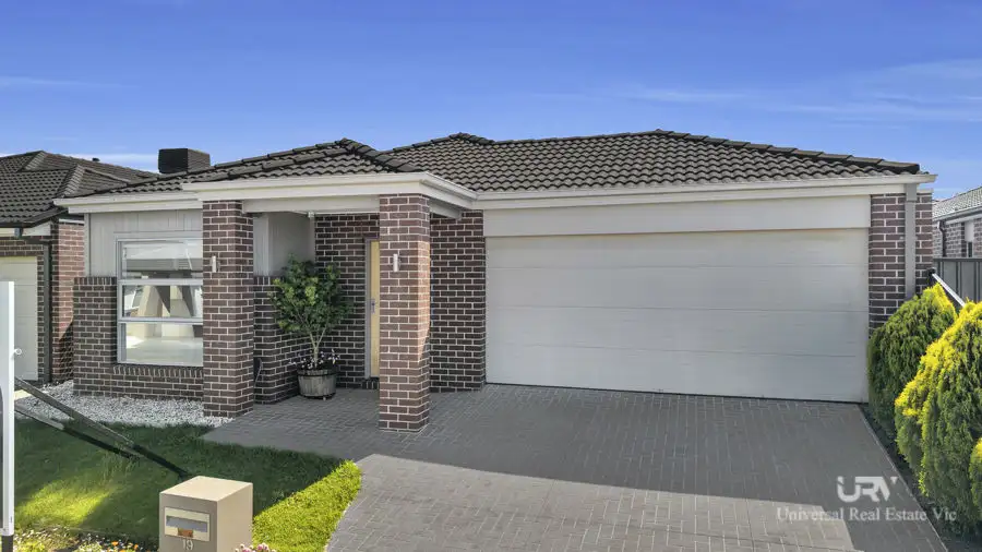 Main view of Homely house listing, 19 Loudon Circuit, Craigieburn VIC 3064