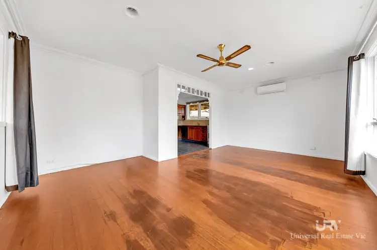 Fourth view of Homely house listing, 5 Eve Court, Craigieburn VIC 3064