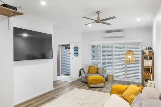 Third view of Homely house listing, 6/101 Coutts Street, Bulimba QLD 4171