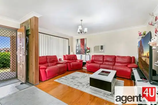 Second view of Homely house listing, 17 Bellini Place, St Clair NSW 2759