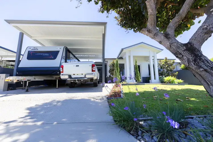 3 Chester Crescent, Andergrove QLD 4740