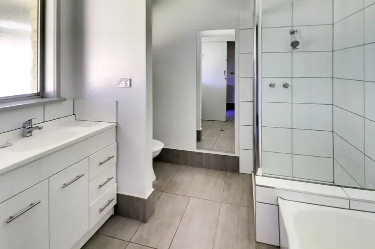 Fifth view of Homely house listing, 127 Russell Street, Deniliquin NSW 2710