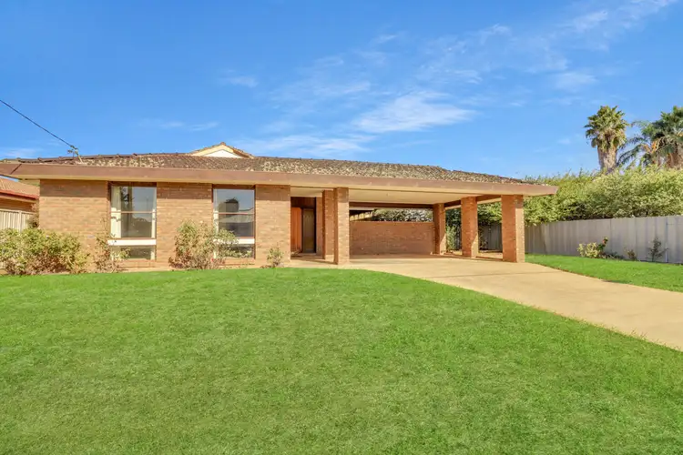 13 Watson Crt, Deniliquin NSW 2710