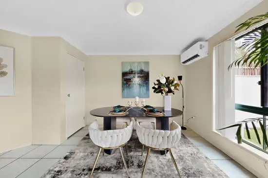 Fourth view of Homely semi-detached listing, 2/184 Greenacre Drive, Arundel QLD 4214