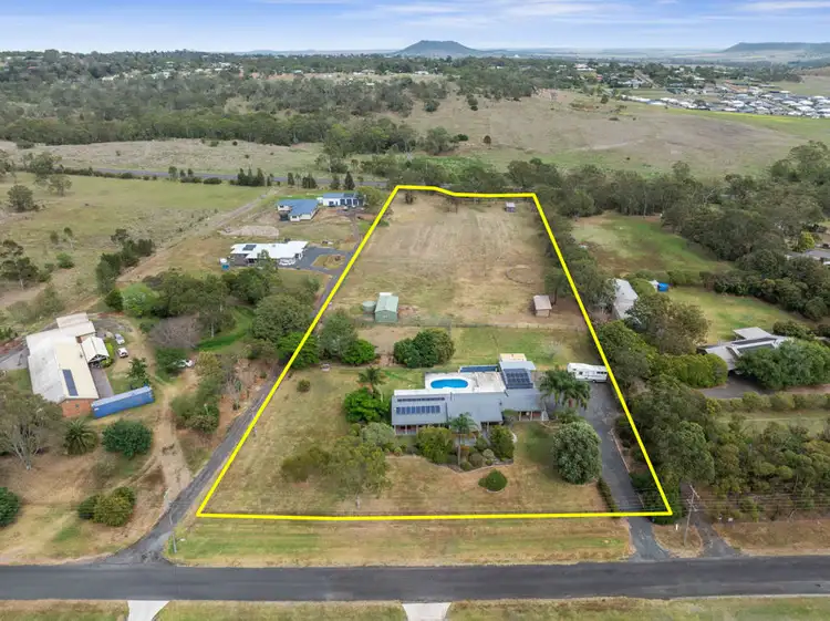 13 Hendy Street, Cranley QLD 4350