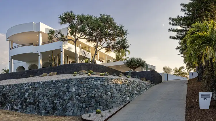 35 Plover Street, Slade Point QLD 4740