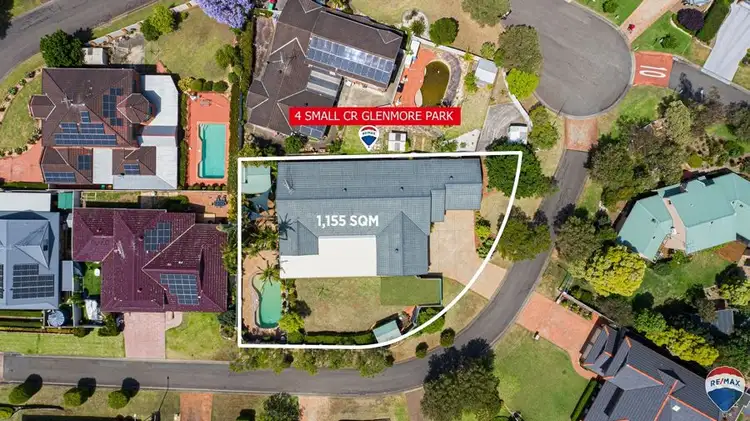4 SMALL CRESCENT, Glenmore Park NSW 2745