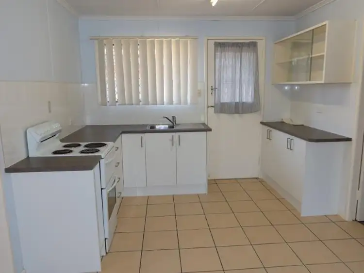 Third view of Homely house listing, 2/106 PRINCE EDWARD PDE, Scarborough QLD 4020